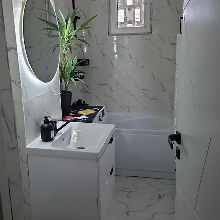 דירה Ioana House קונסטנצה